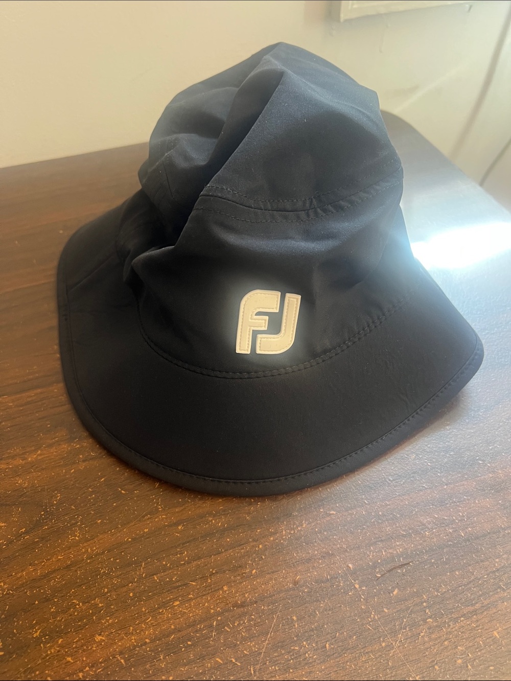 FootJoy Men’s DryJoys Tour Golf Bucket Rain Hat